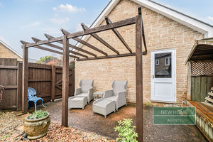 Photo 21- click for photo gallery